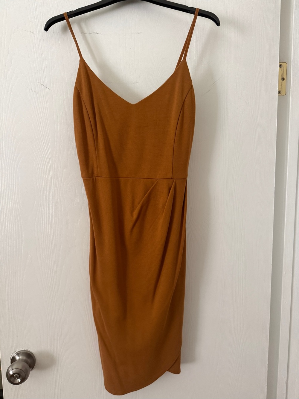 🌻5/$16🌻 Spaghetti-Strap Midi Dress in Warm Brown (must bundle)